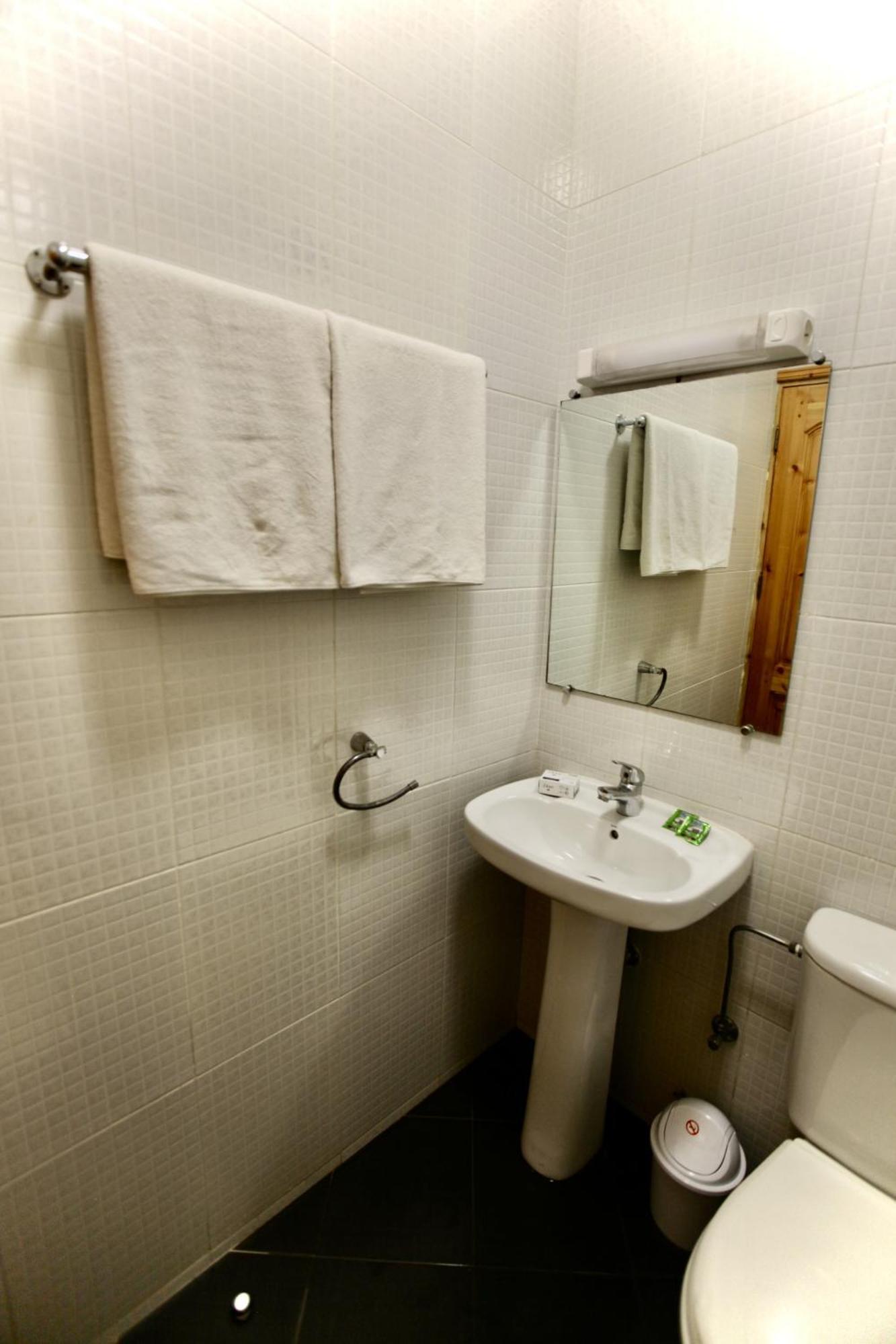 Atlantica Ifri Bed & Breakfast Tamraght Rom bilde